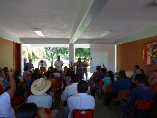 Asamblea general de padres de familia.