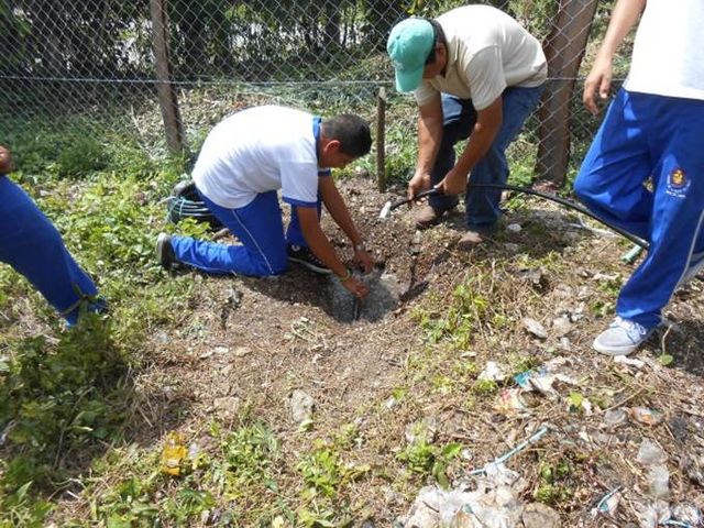 Ampliación de la red de agua al sector agrícola.